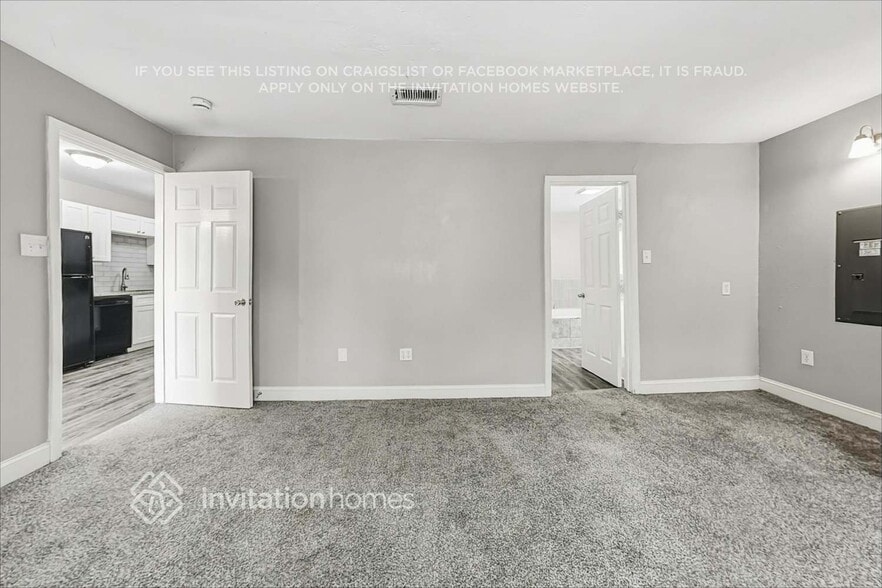 Building Photo - 9102 Millwood Dr