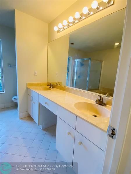 Building Photo - 3408 Sands Harbor Trce