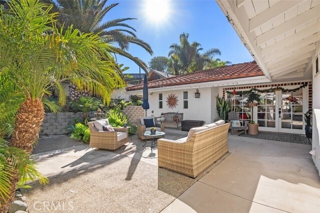 Building Photo - 2621 Via Cascadita