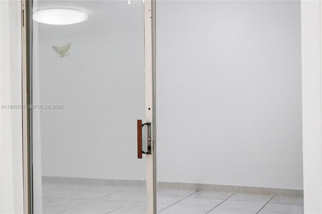 Building Photo - 5831 Taylor St