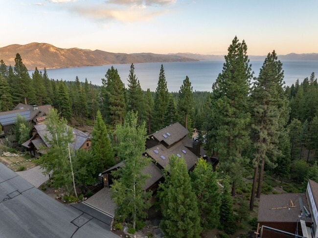 Building Photo - Tahoe Elegance