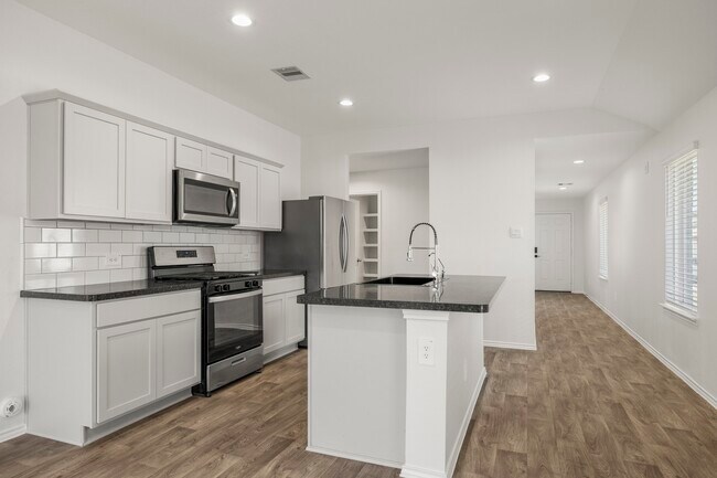 Building Photo - 5402 Auburn Gardens Ct