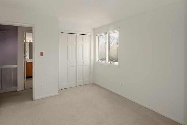 Building Photo - 770 Trenton Ave