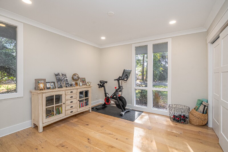 Building Photo - 10 Howley Ln