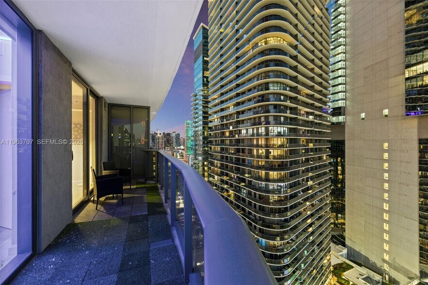 Building Photo - 45 SW 9th St