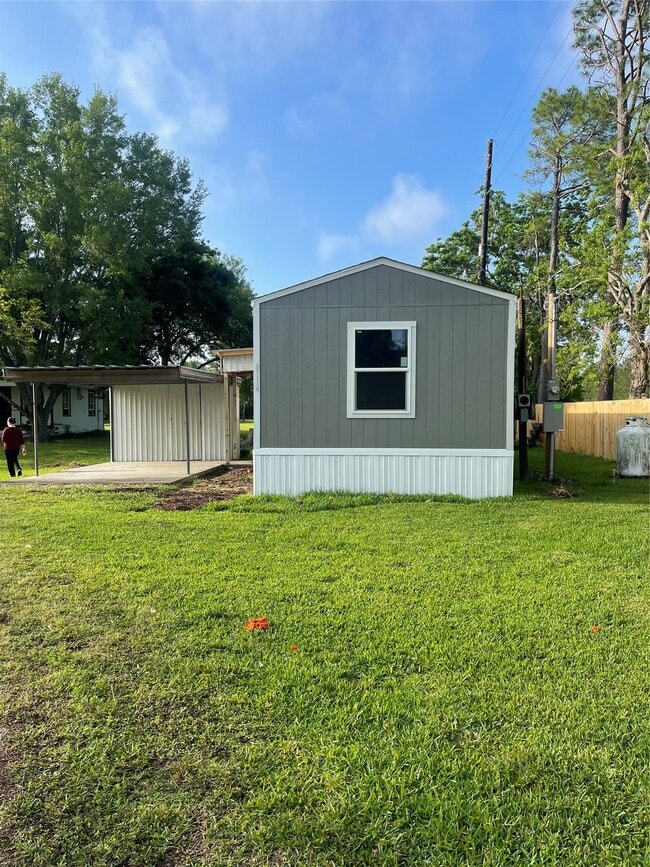 Building Photo - 8114 McHard Rd