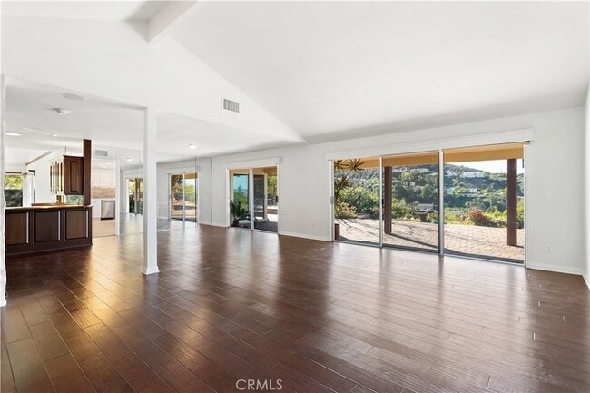 Building Photo - 3713 Dellvale Pl