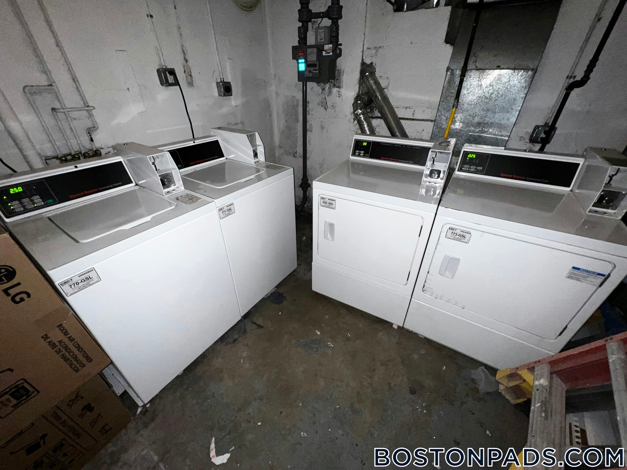 Building Photo - 226 Parker Hill Ave