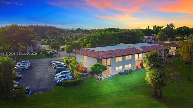 Building Photo - 21578 Juego Cir