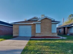 Building Photo - 3147 Boynton Dr