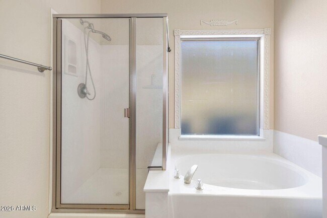 Building Photo - 7421 S Kachina Dr