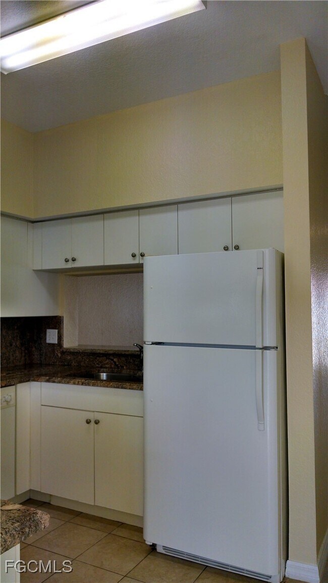 Building Photo - 8416 Bernwood Cove Loop