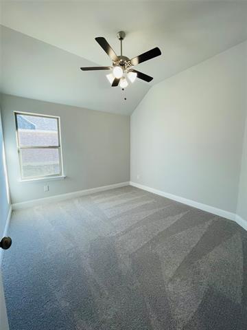 Building Photo - 513 Redbud Dr