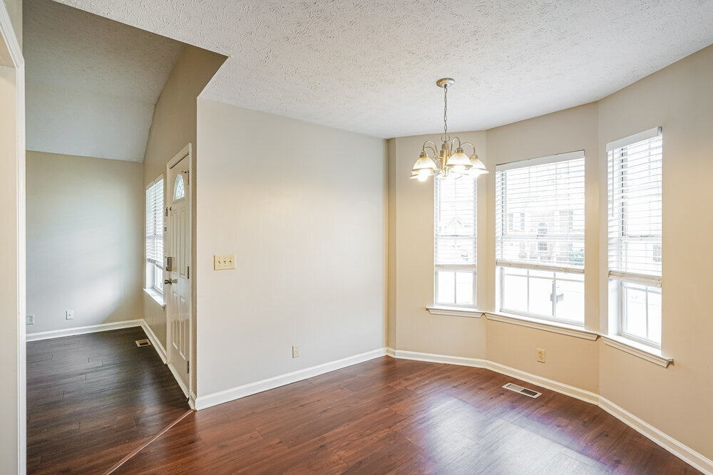 Building Photo - 4020 Calumet Dr