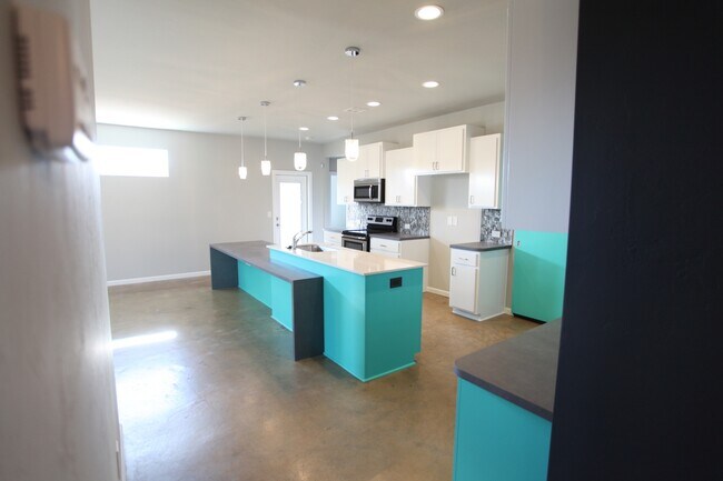 Building Photo - Playful, Modern Home - Deer Creek Schools,...