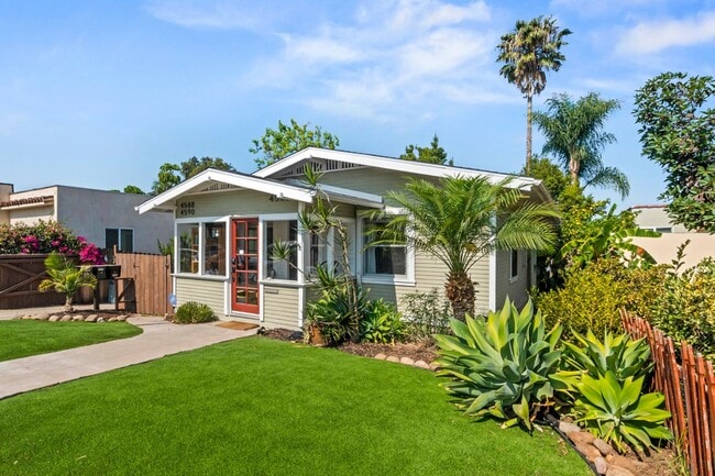 Primary Photo - Spacious and conveniently located 2b/2bath single family home, available for Mid-January 2026!!!!!