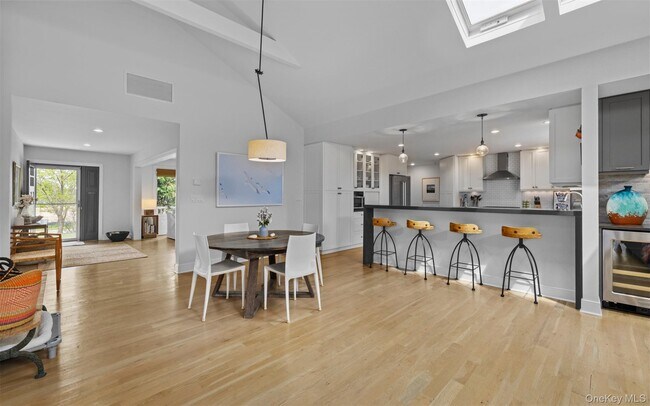 Building Photo - 58 Bayfield Ln