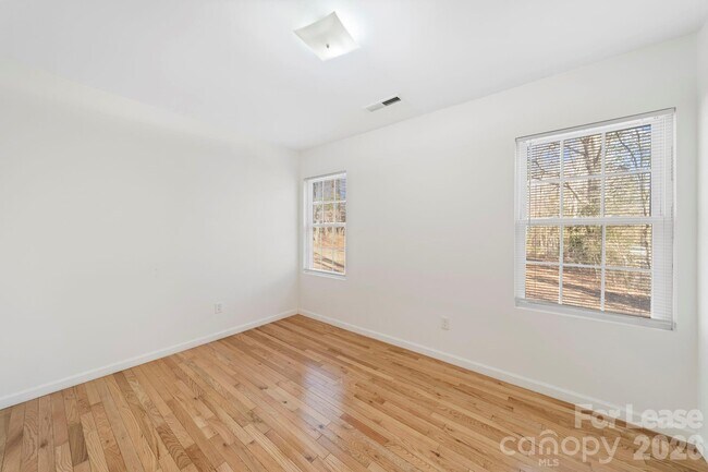 Building Photo - 5309 Waxhaw-Marvin Rd