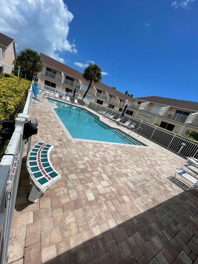 Building Photo - Townhomes of Cocoa Beach #108 - SHORT TERM RENTAL