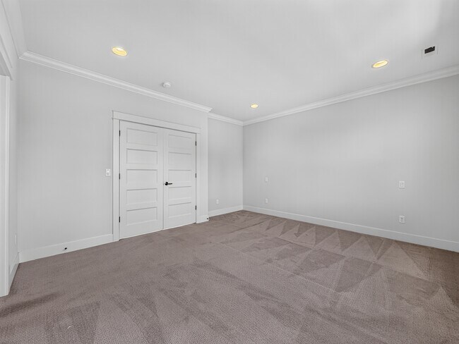 Building Photo - 21238 80th Ave W