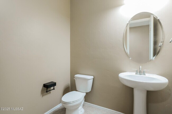 Building Photo - 11405 E Rincon Range Dr