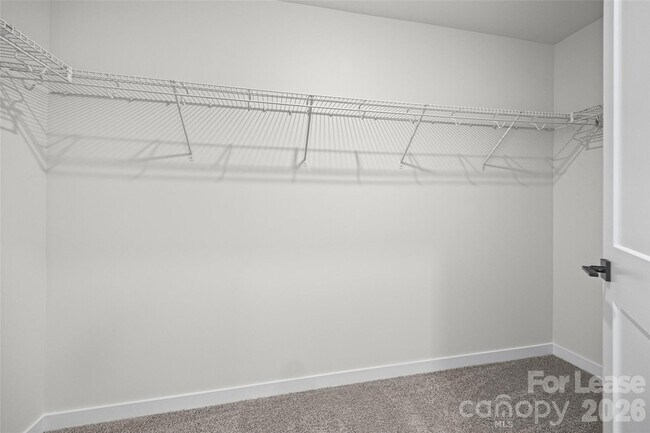 Building Photo - 541 Mahogany Rd