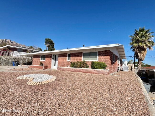 Building Photo - 3315 Capella Ave