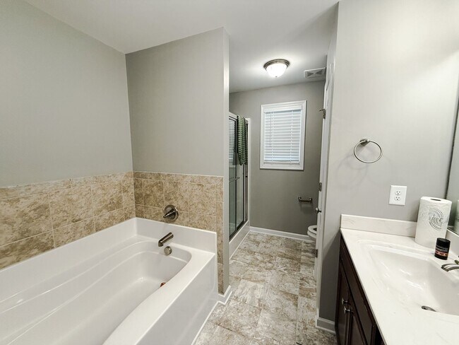 Building Photo - 268 Chatfield Dr.