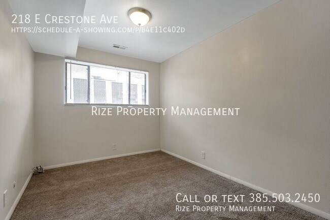 Building Photo - 218 E Crestone Ave