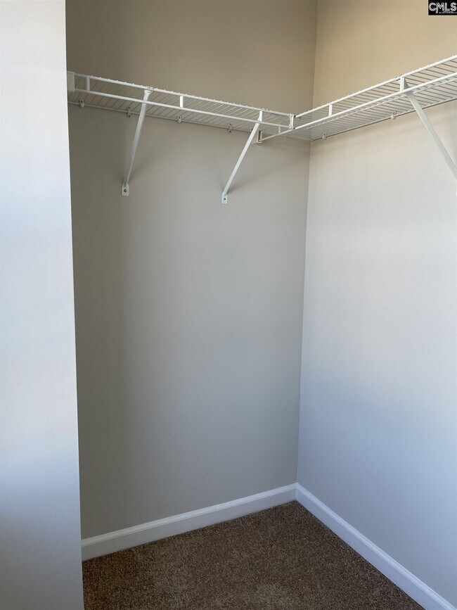 Building Photo - 553 Summit Terrace Ct