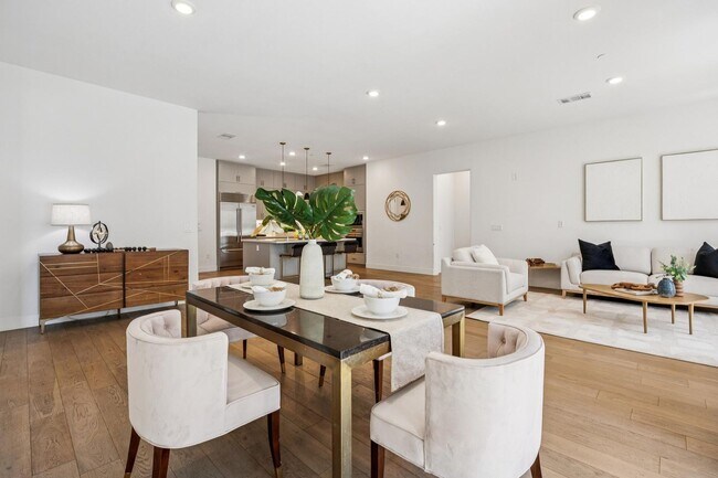 Building Photo - Luxury Single-Level Corner Residence with Wolf Kitchen & Private Garage