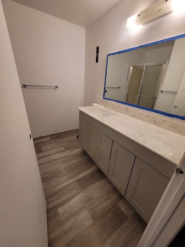 Building Photo - 1303 Morris Ct