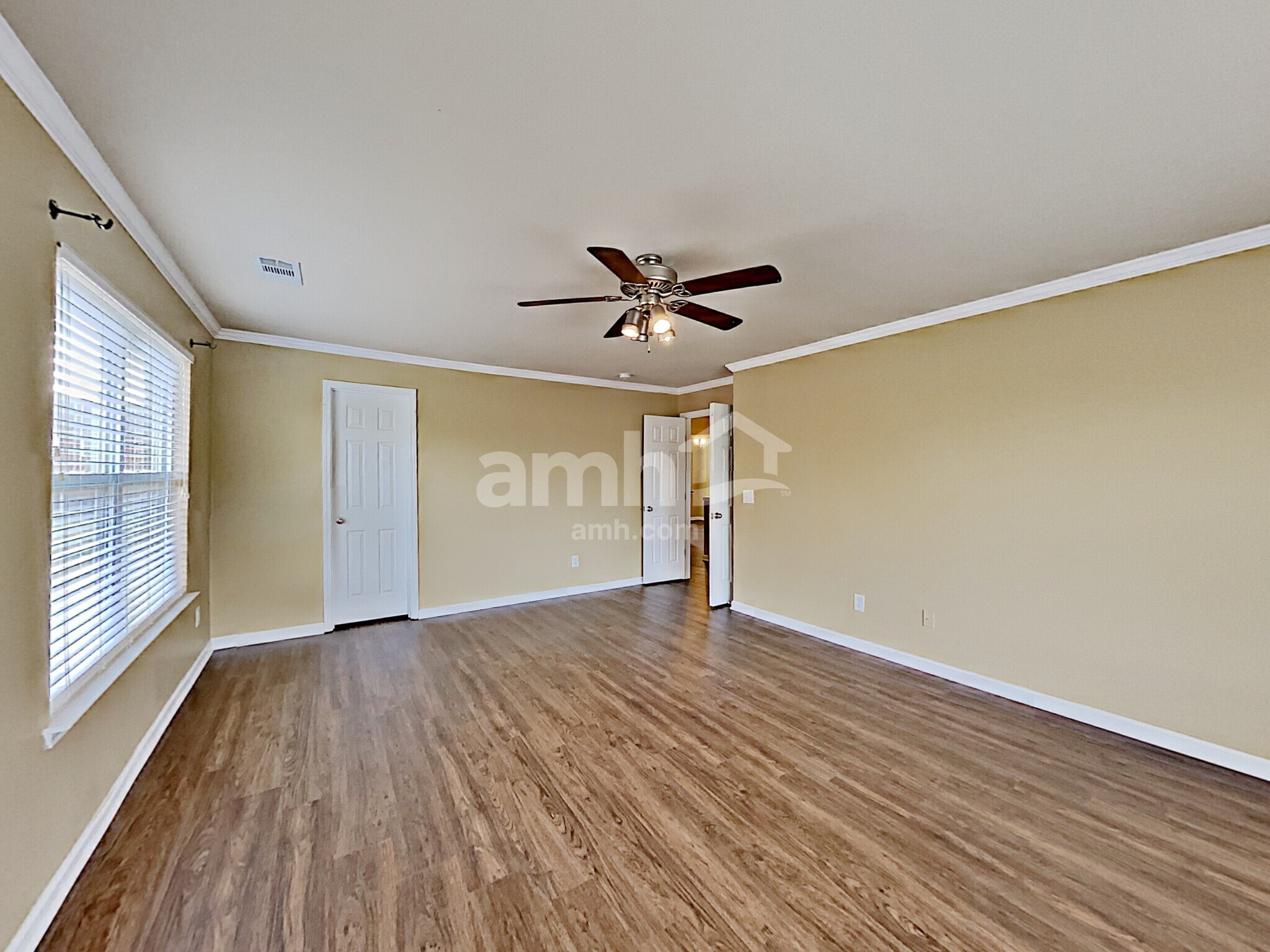 Building Photo - 1025 Addington Rd