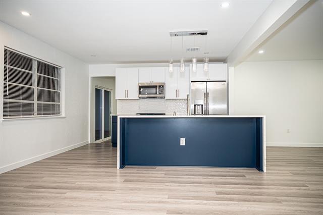 Building Photo - 12607 Gaslite Cir