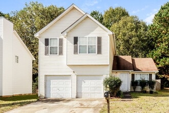 Building Photo - 2915 Russ Ln