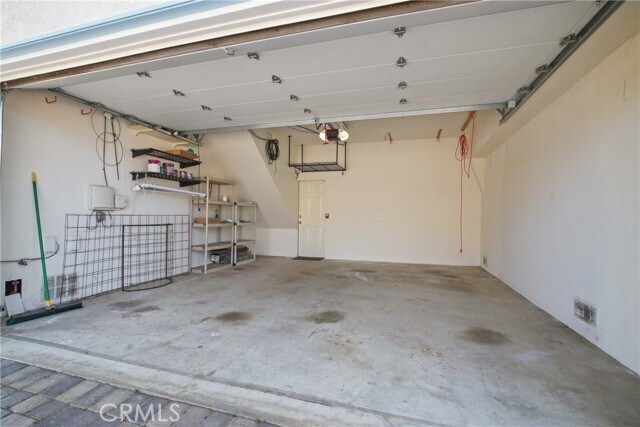 Building Photo - 1709 Steinhart Ave
