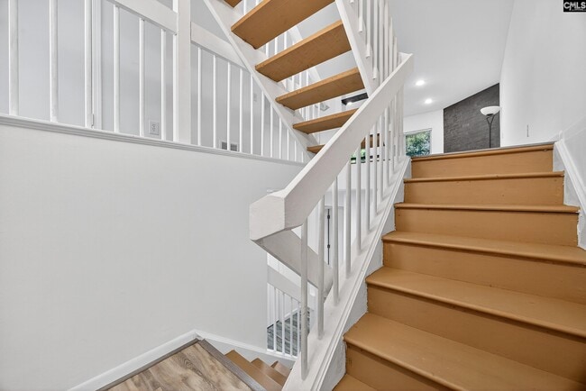Building Photo - 298 Outrigger Ln