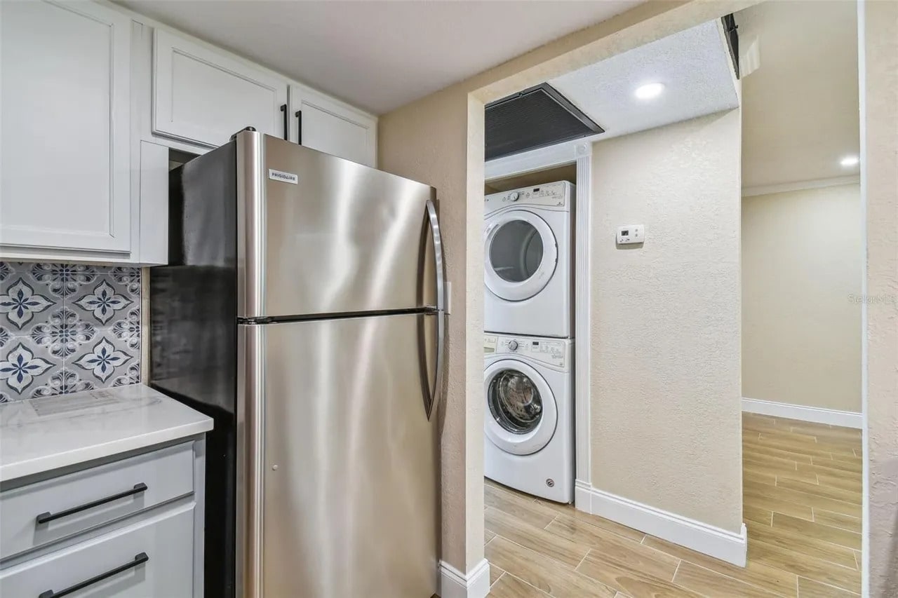 Building Photo - 4769 Puritan Cir