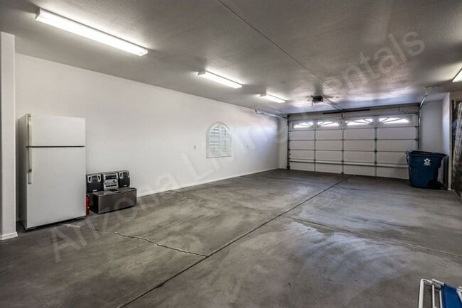 Building Photo - FURNISHED POOL HOME FOR APRIL 2026 AND MAY 2026