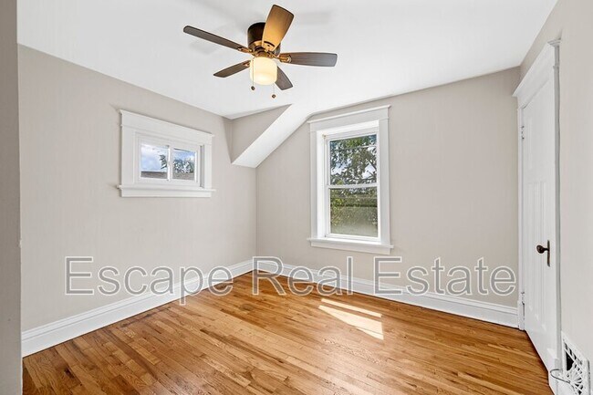 Building Photo - 5616 S Kingshighway Blvd