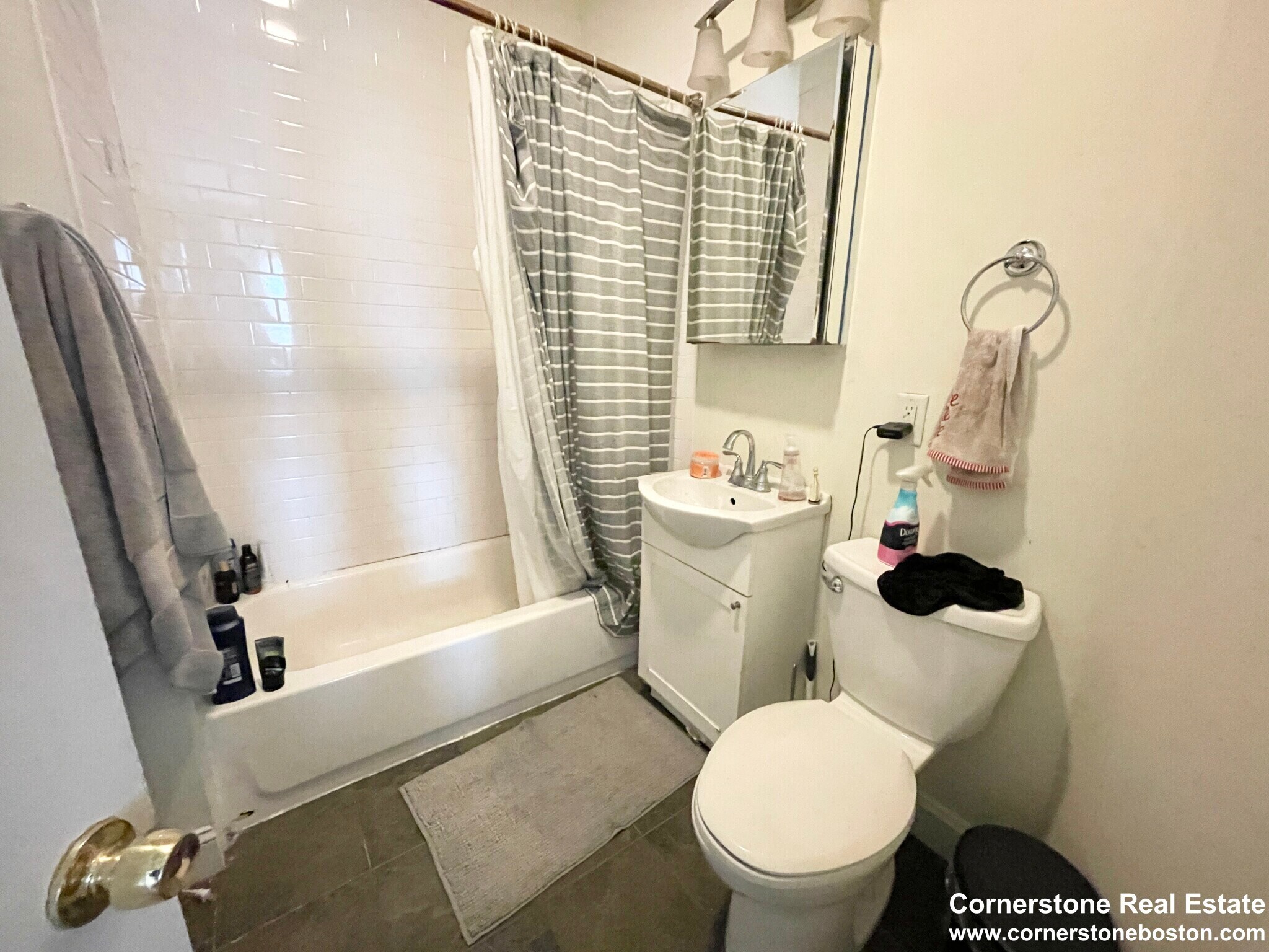 Building Photo - 1451 Tremont St