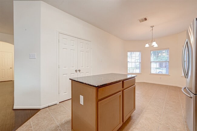 Building Photo - 18218 Barkers Green Way