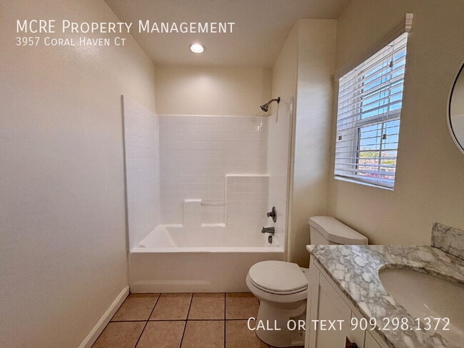 Building Photo - 3957 Coral Haven Ct