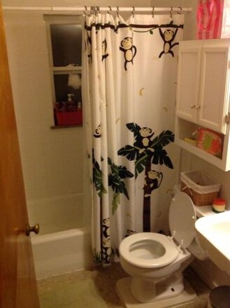 Building Photo - 413 Volkert Pl