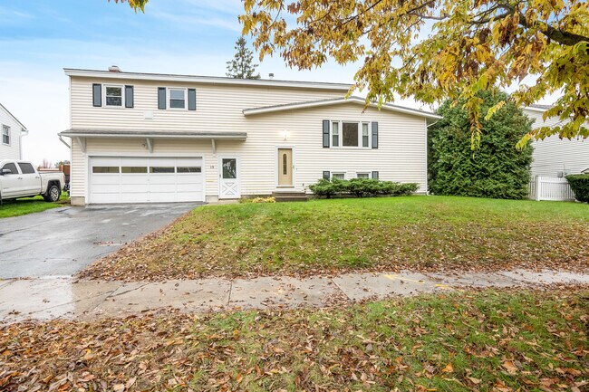 Building Photo - 13 James Ave