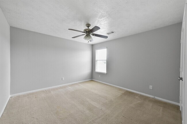 Building Photo - 5626 Abundant Life Ln