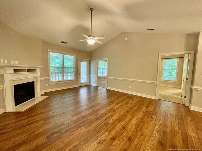 Building Photo - 206 Fountainhead Ln