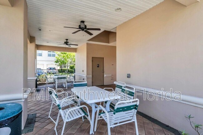 Building Photo - 3959 Yellowstone Cir
