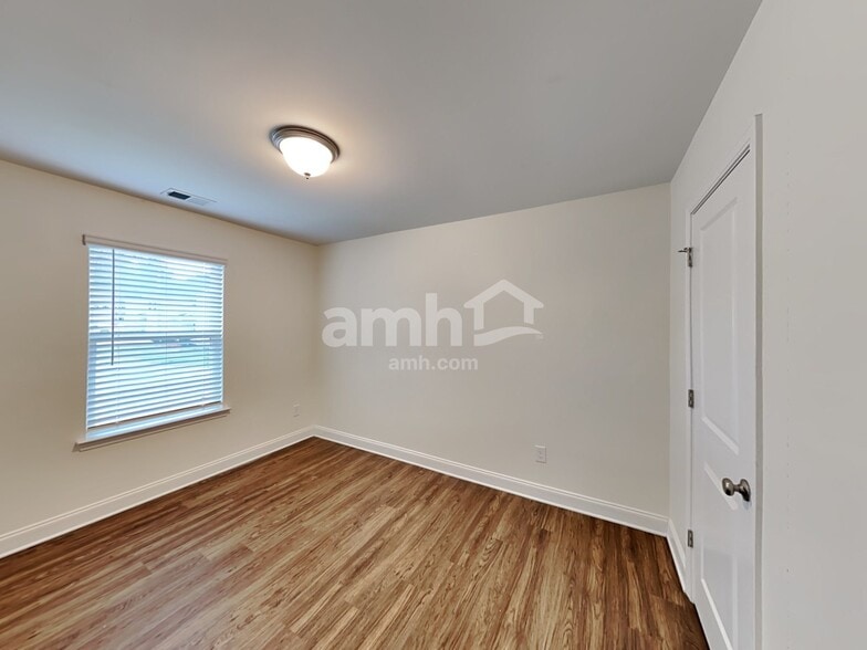 Building Photo - 138 Cobblestone Dr