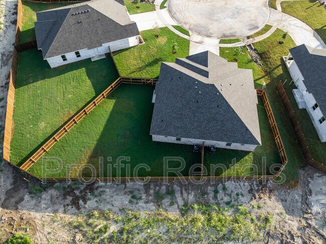 Building Photo - 509 Adley Ave